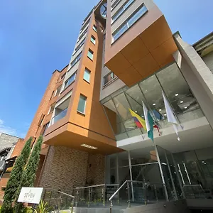 Hotel Seven