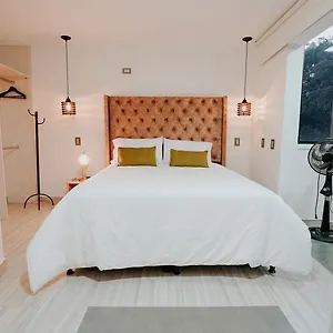 Hotel Balcones Del Estadio