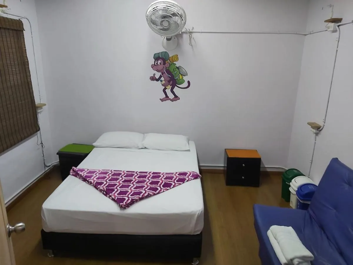 Purple Monkey Hostel Medellin